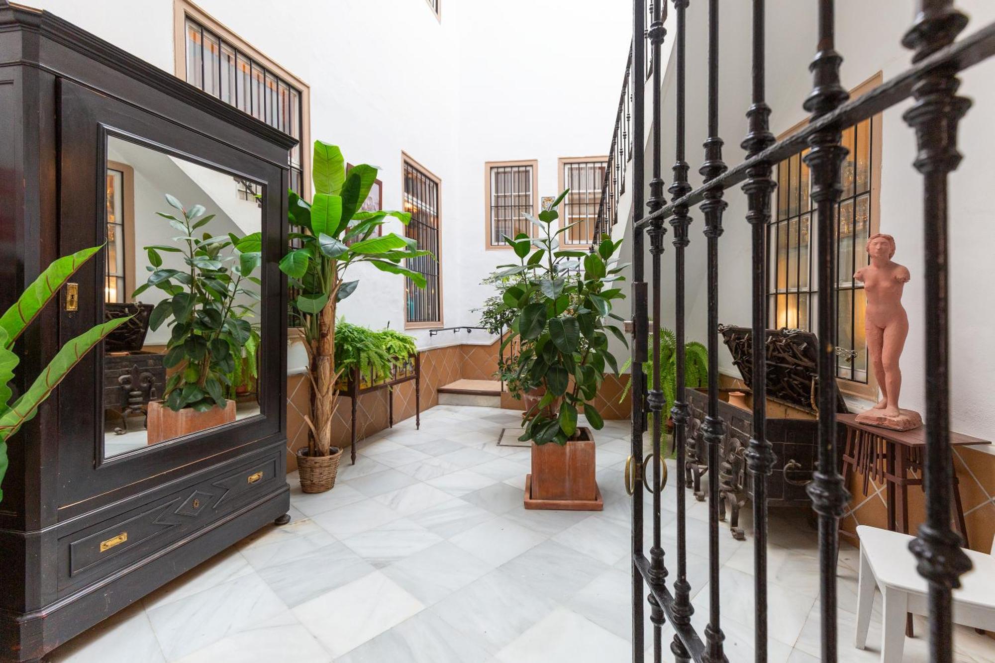 Descubrehome Santa Cruz Private Terrace With Giralda Views Apartment Seville